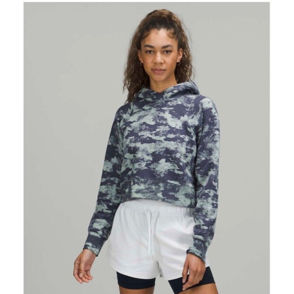 EUC Lululemon Loungeful Cropped Hoodie Heritage Camo
